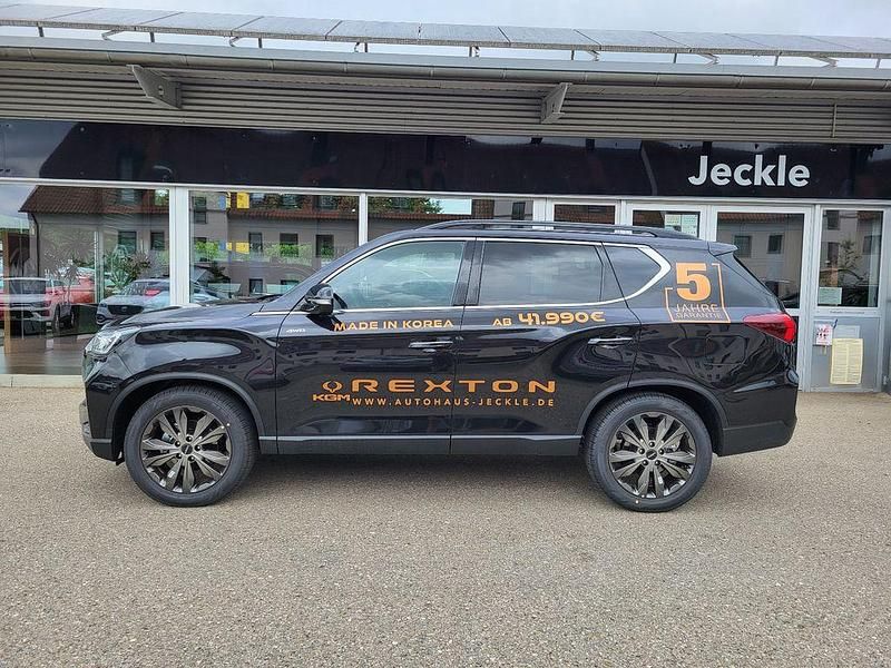 Schwarz Neu 2025 Ssangyong (KGM) Rexton SUV | 48.490 € (Fairer Preis) - Bild 1/4