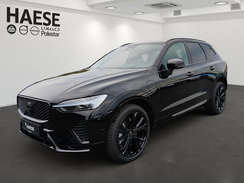 Schwarz Neu 2025 Volvo XC60 Plus SUV | 73.599 € (Teuer) - Bild 1/4
