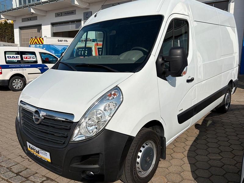 Gebraucht Opel Movano 131 PS (96 kW) 2016 Weiß Van / Kleinbus