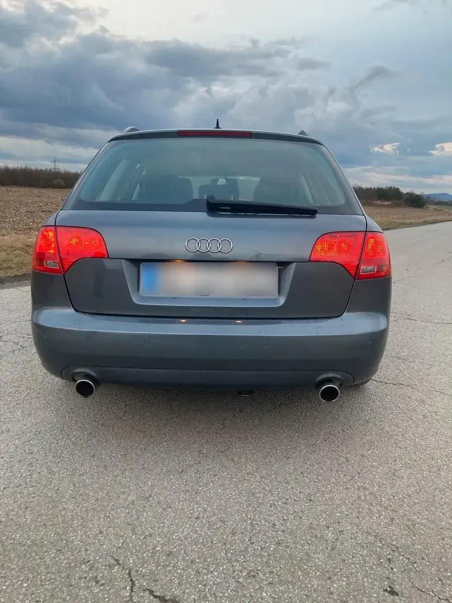 Gebraucht Audi A4 200 PS (147 kW) 2007 Grau Kombi