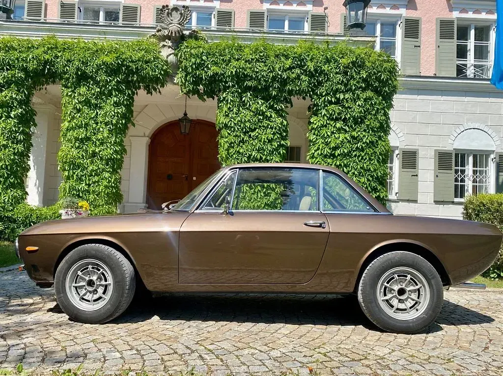 Usata Lancia Fulvia 88 CV (64 kW) 1974 Marrone Coupé