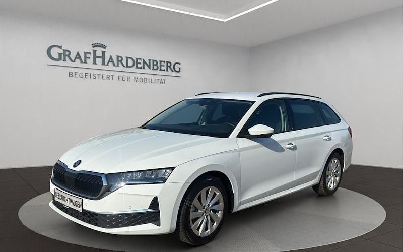 Gebraucht Skoda Octavia Selection 150 PS (110 kW) 2024 Weiß Kombi