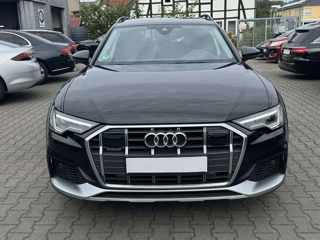Gebraucht Audi A6 Allroad 204 PS (150 kW) 2023 Mythosschwarz metallic Kombi