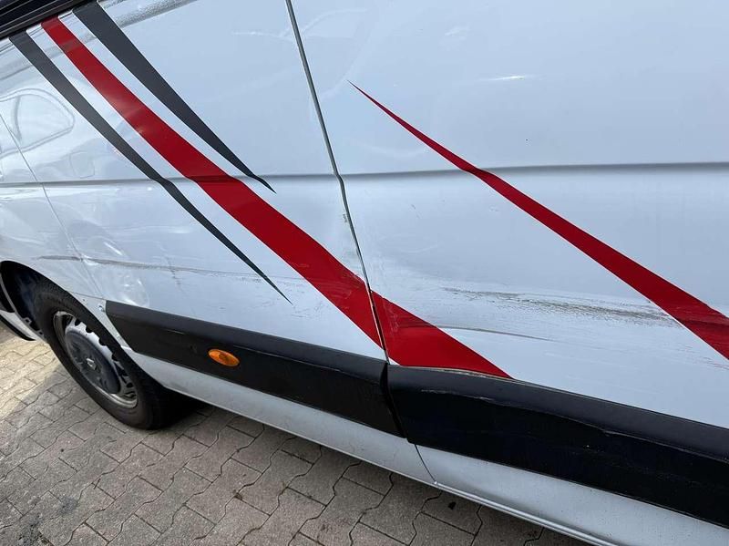 Weiß Gebraucht 2020 Renault Master Van | 22.500 € - Bild 1/4