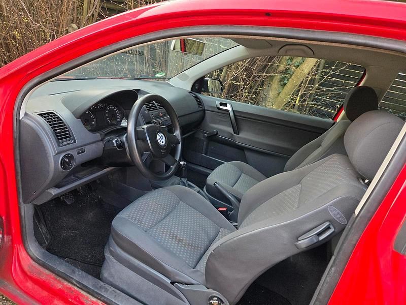 Gebraucht VW Polo 60 PS (44 kW) 2002 Rot Kleinwagen
