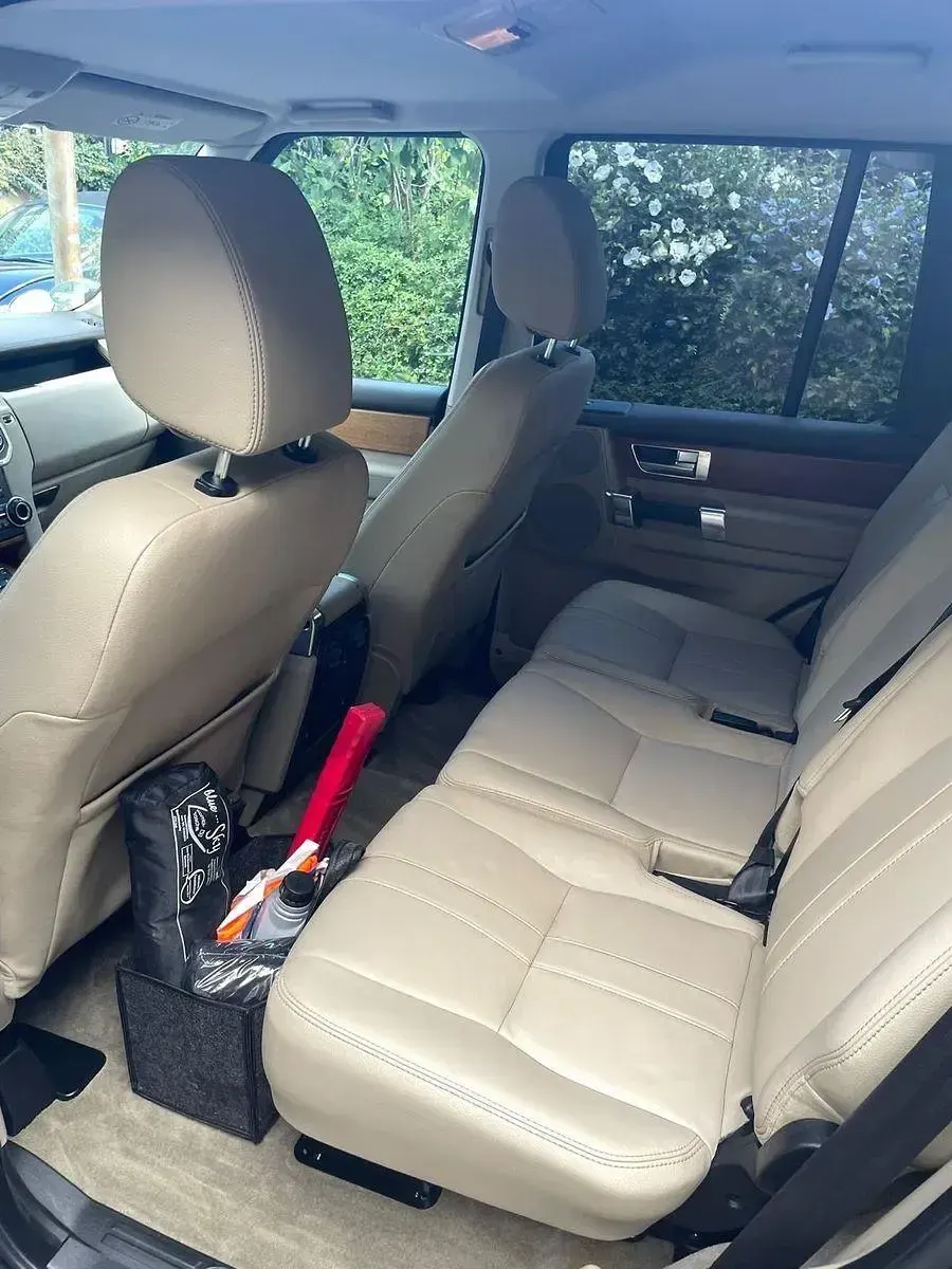 Gebraucht Land Rover Discovery SE 211 PS (155 kW) 2015 Grün SUV
