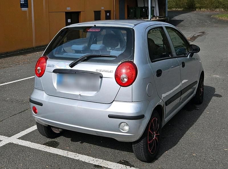 Gebraucht Chevrolet Matiz 52 PS (38 kW) 2009 Silber Kleinwagen