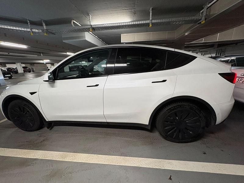 Gebraucht Tesla Model Y Long Range AWD 378 kW (514 PS) 2022 Weiß SUV