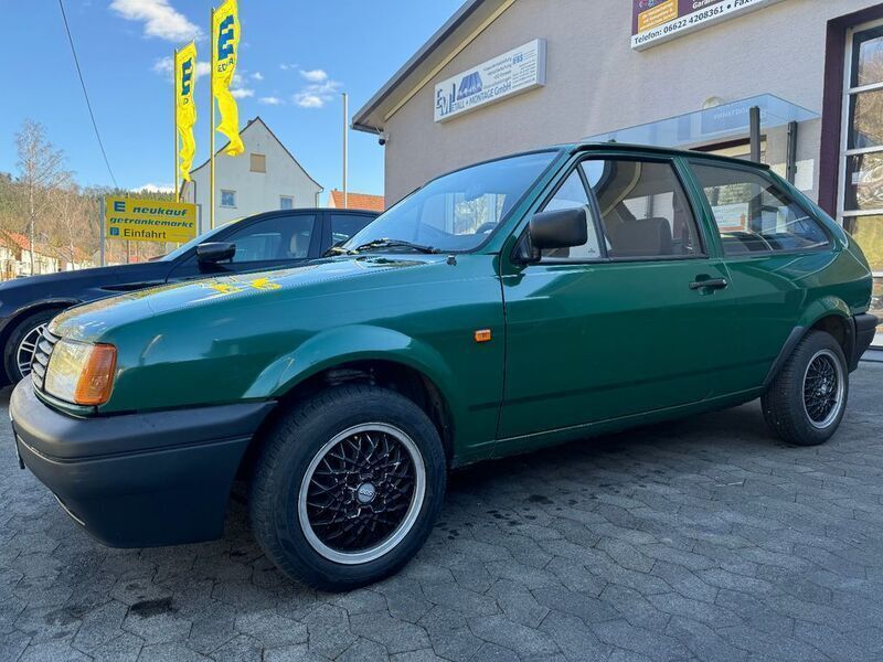 Grün Gebraucht 1993 VW Polo Coupé | 3.950 € - Bild 1/4