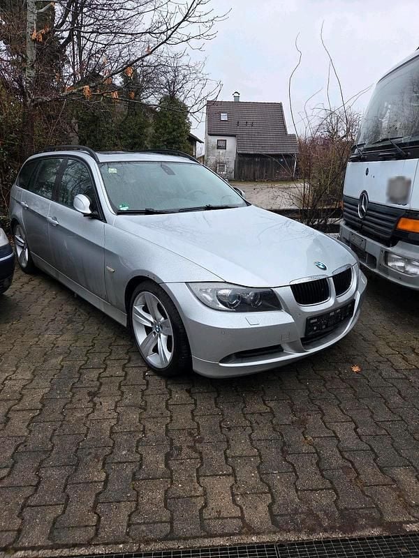 Second-hand BMW 320 177 CP (130 kW) 2008 Argintiu Break