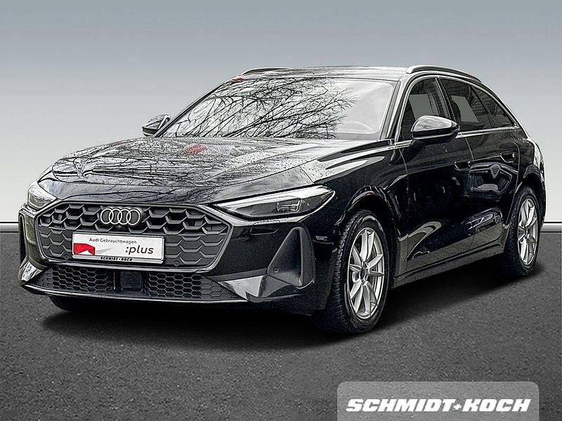 Gebraucht Audi A5 Sport 150 PS (110 kW) 2025 Mythosschwarz metallic Kombi