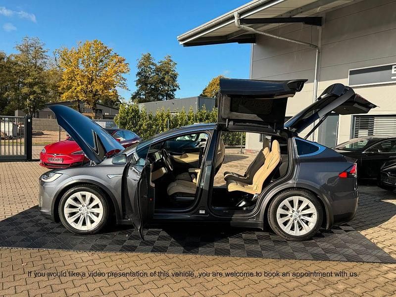 Gebraucht Tesla Model X 386 kW (525 PS) 2016 Grau SUV