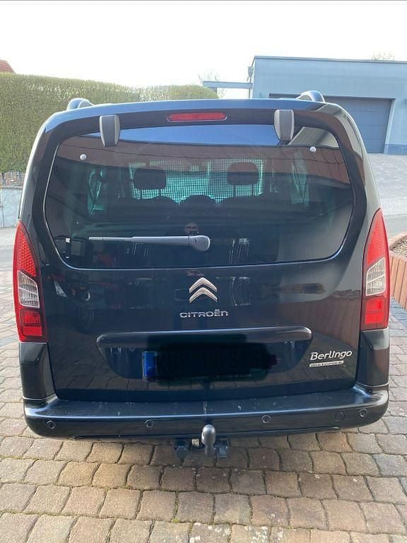 Gebraucht Citroën Berlingo PureTech 110 PS (80 kW) 2018 Schwarz Van / Kleinbus