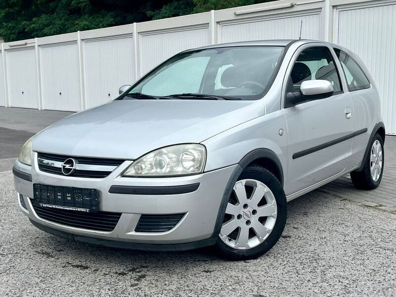 Silber Gebraucht 2004 Opel Corsa Limousine | 1.000 € (Superpreis) - Bild 1/4