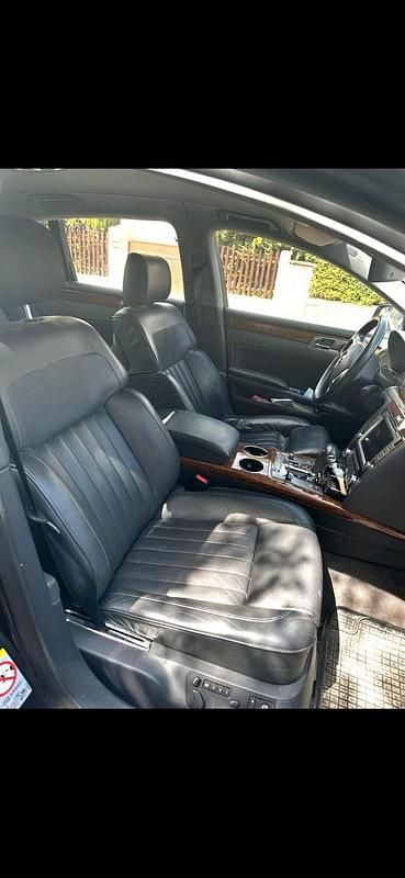 Gebraucht VW Phaeton 240 PS (176 kW) 2011 Schwarz Limousine