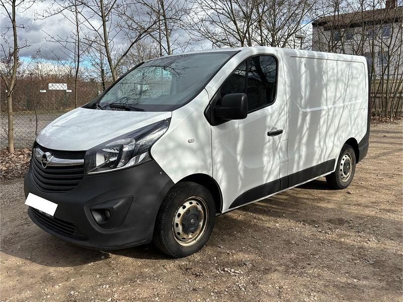 Gebraucht Opel Vivaro 121 PS (88 kW) 2019 Weiß Van / Kleinbus