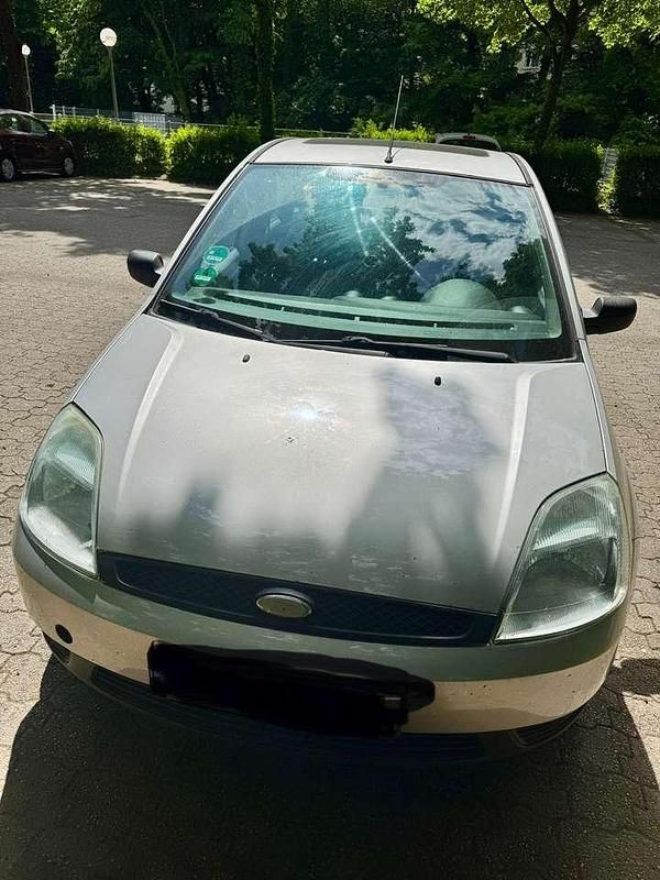 Gebraucht 2004 Ford Fiesta Kleinwagen | 1.650 € (Etwas zu teuer) - Bild 1/4