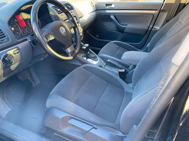 Gebraucht VW Golf V Comfortline 160 PS (117 kW) 2009 Schwarz Kombi