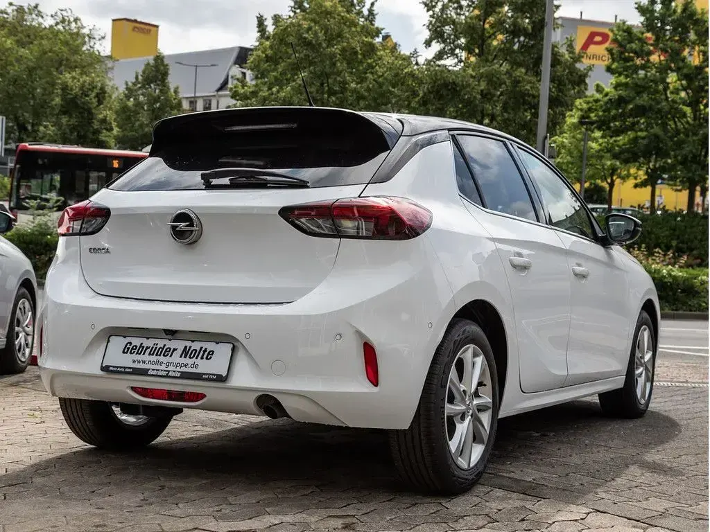 Gebraucht Opel Corsa Elegance 101 PS (74 kW) 2023 Weiss / arktis weiss Kleinwagen