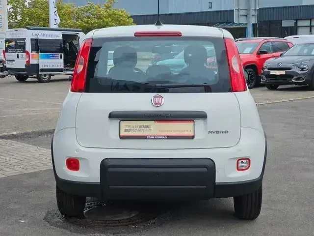 Gebraucht Fiat Panda 69 PS (50 kW) 2024 Weiss Kleinwagen