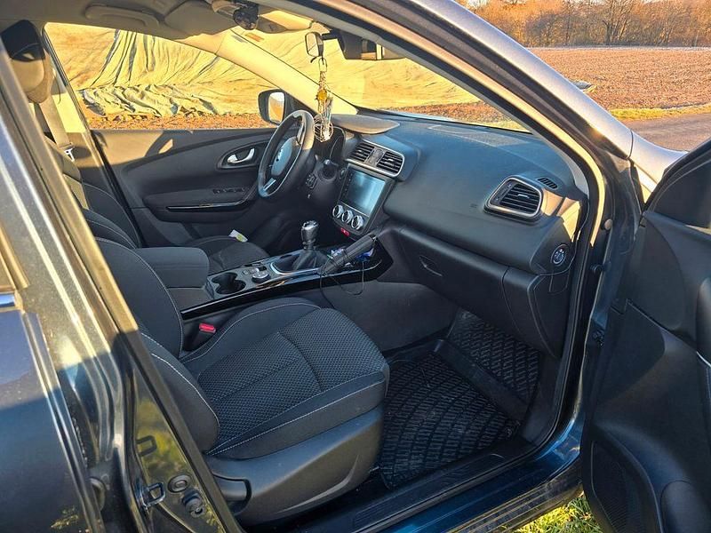 Gebraucht Renault Kadjar Zen 140 PS (102 kW) 2022 Blau SUV