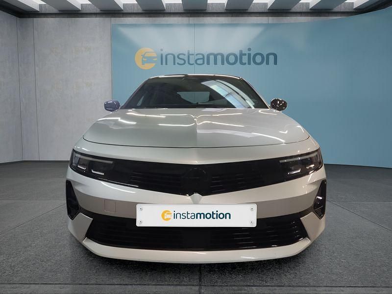 Gebraucht Opel Astra 131 PS (96 kW) 2025 Grau Limousine