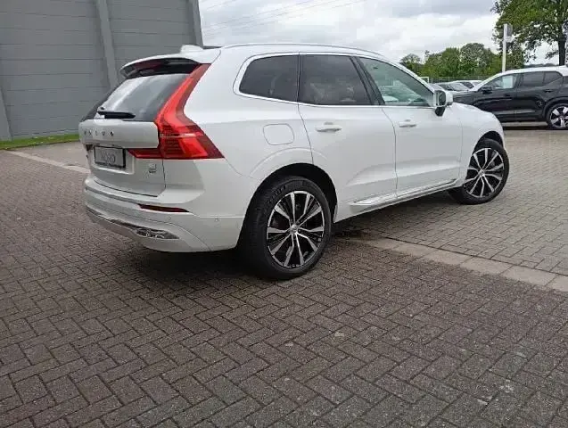Gebraucht Volvo XC60 Ultimate 455 PS (334 kW) 2023 Crystal white pearl SUV