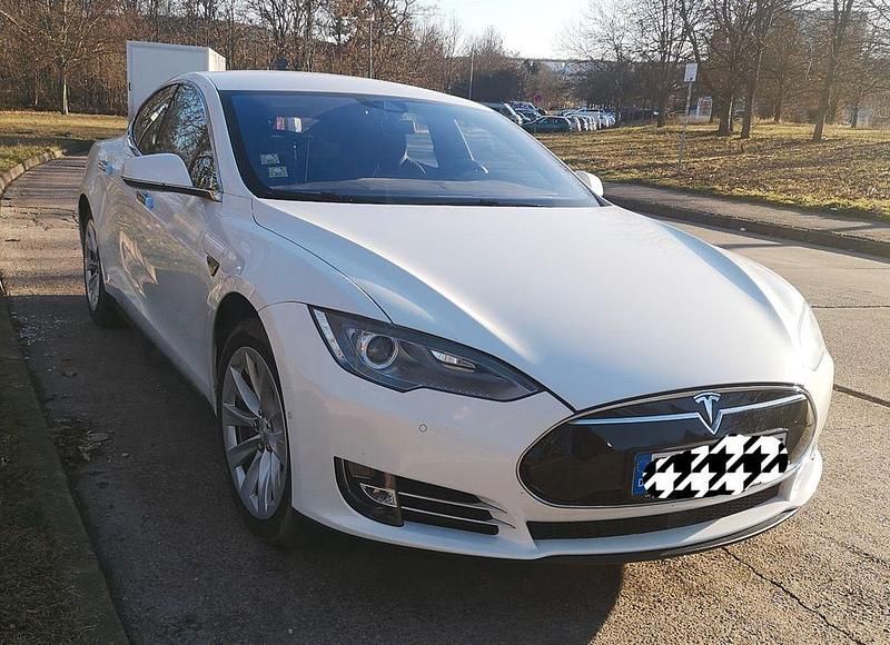 Gebraucht Tesla Model S 244 kW (332 PS) 2015 Weiß Kleinwagen