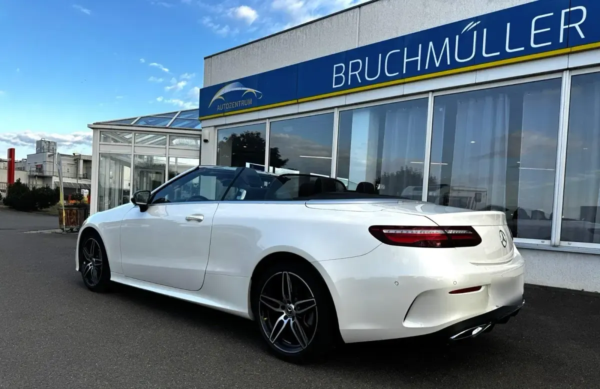 Gebraucht Mercedes E400 340 PS (250 kW) 2020 Diamantweiss  metalliclack Cabrio