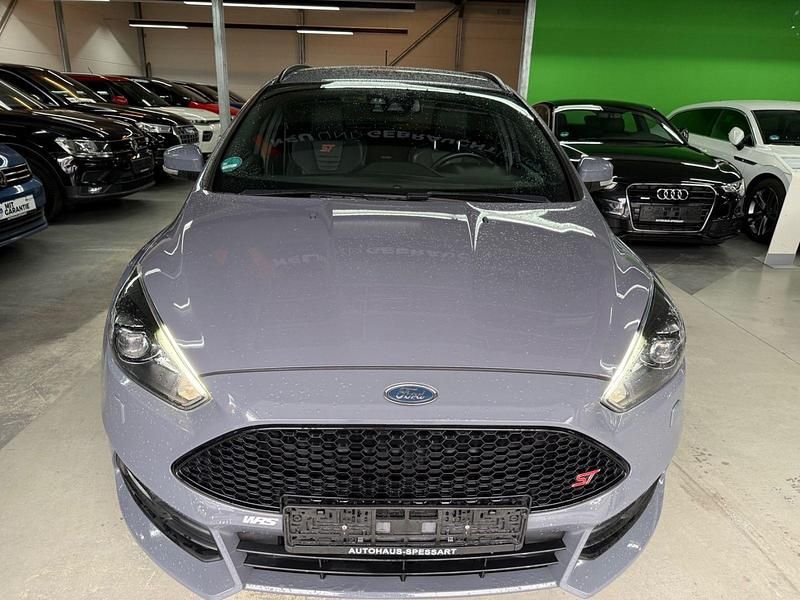 Gebraucht Ford Focus ST 250 PS (183 kW) 2018 Grau Kombi