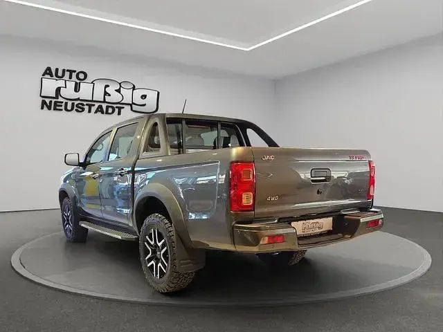 Gebraucht JAC JS8 204 PS (150 kW) 2023 Grau SUV
