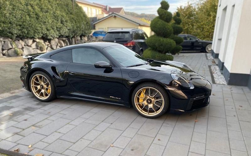 Schwarz Gebraucht 2020 Porsche 992 Coupé | 209.500 € (Fairer Preis) - Bild 1/2