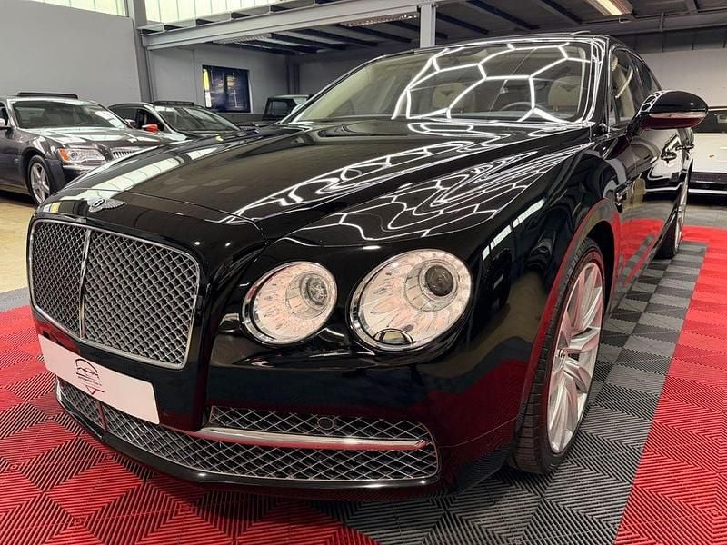 Gebraucht Bentley Flying Spur Mulliner 625 PS (459 kW) 2014 Schwarz Limousine