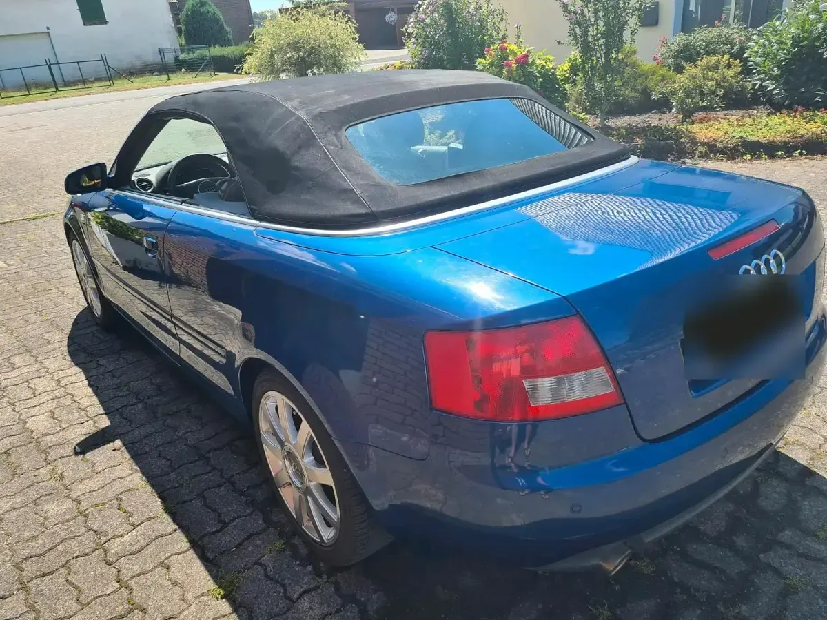 Gebraucht Audi A4 Cabriolet 220 PS (161 kW) 2004 Blau Cabrio