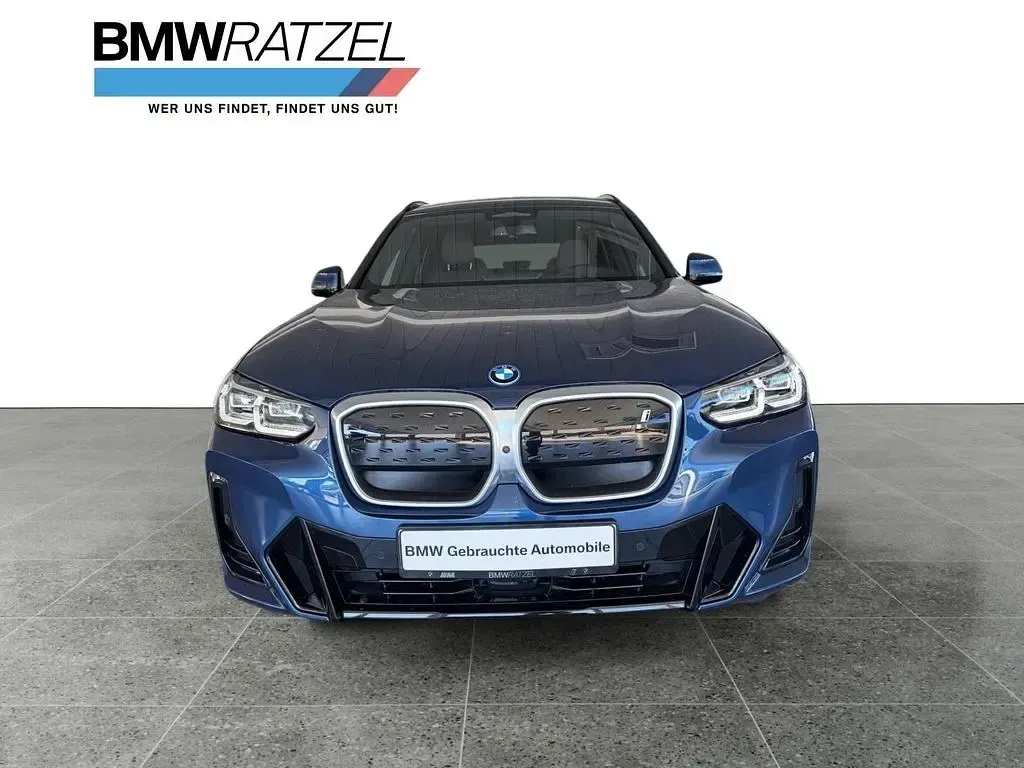 Używany BMW iX3 Impressive 210 kW (286 KM) 2022 Niebieski SUV