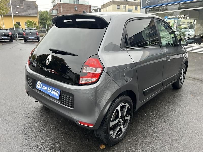 Gebraucht Renault Twingo LIMITED 90 PS (66 kW) 2018 Grau metallic Kleinwagen