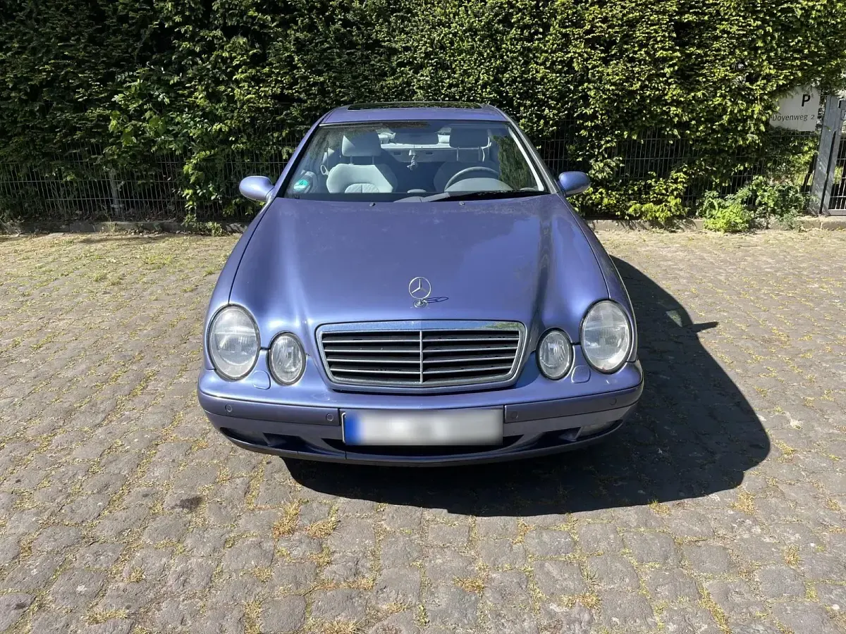 Gebraucht Mercedes CLK320 218 PS (160 kW) 1997 Blau Coupé