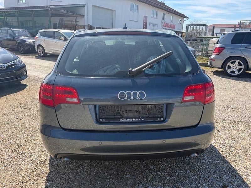Second-hand Audi A6 232 CP (170 kW) 2006 Albastru Break