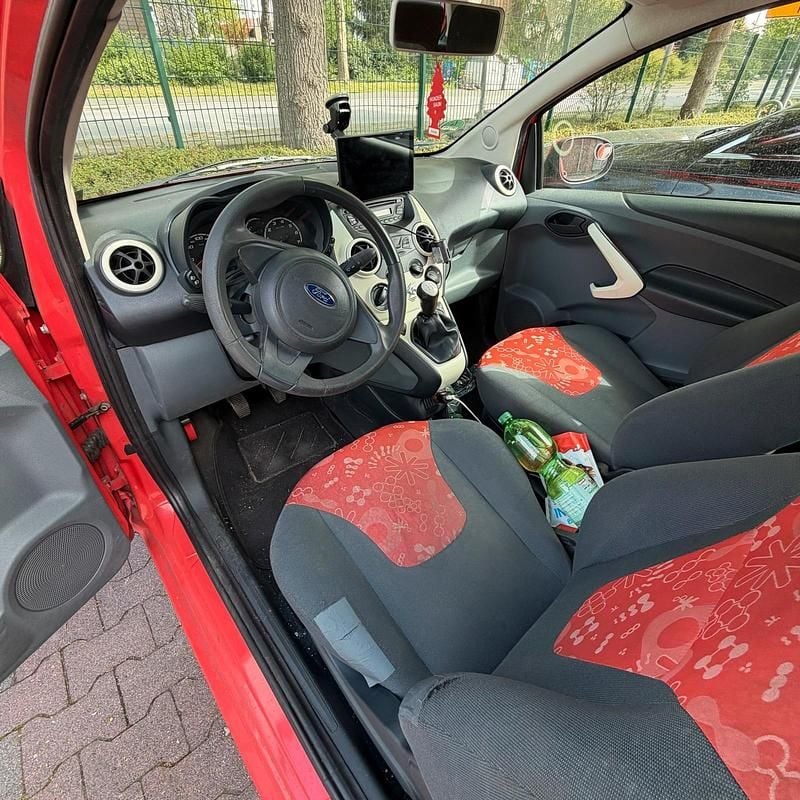 Second-hand Ford Ka 69 CP (50 kW) 2010 Portocaliu Hatchback