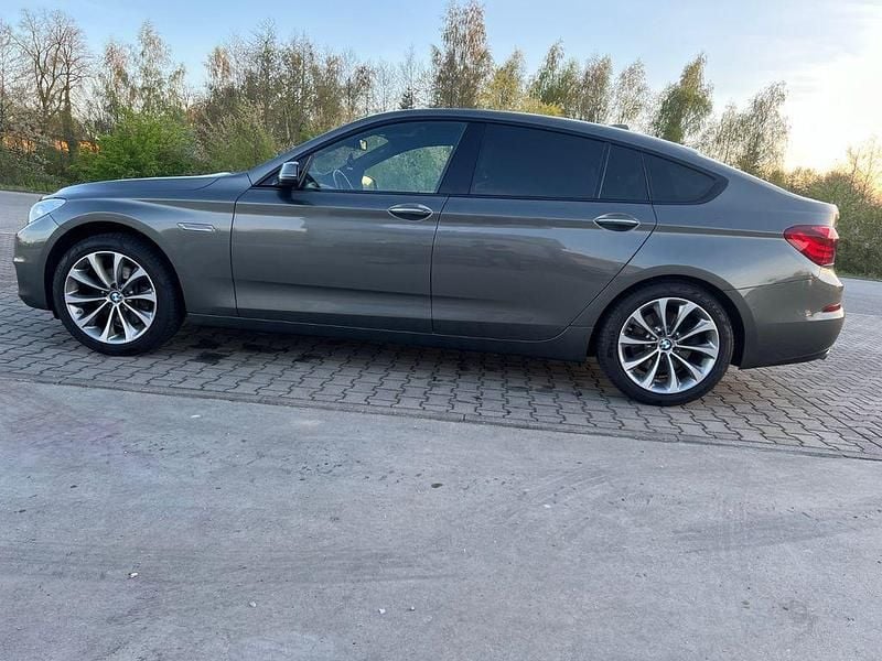 Gebraucht BMW 535 Gran Turismo 313 PS (230 kW) 2017 Grau Limousine