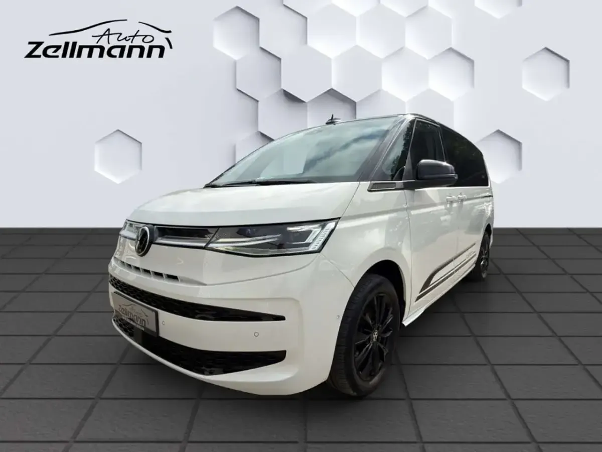 Gebraucht VW Multivan Edition 150 PS (110 kW) 2023 Van / Kleinbus