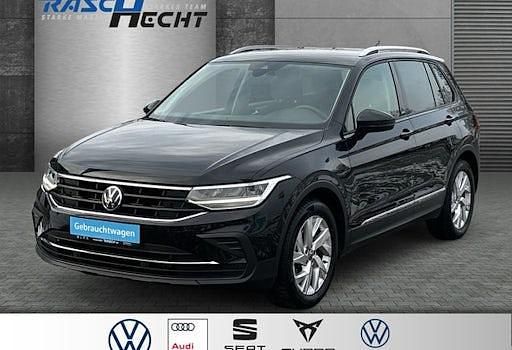 Gebraucht VW Tiguan Active 150 PS (110 kW) 2023 Schwarz SUV