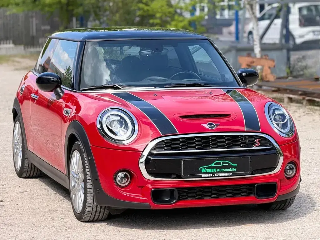 Gebraucht Mini Cooper 178 PS (130 kW) 2020 Rot Kleinwagen