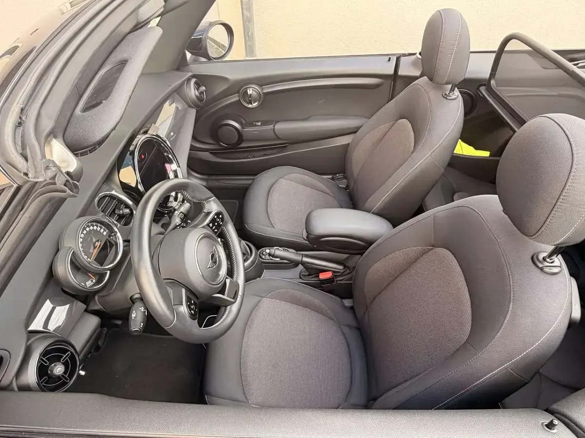 Gebraucht Mini Cooper Cabriolet Essential 136 PS (100 kW) 2022 Grau Cabrio