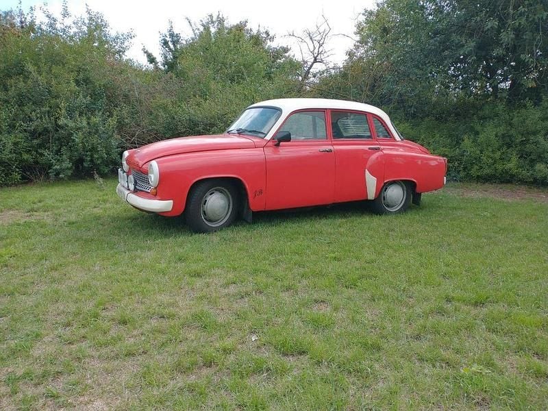 Rot Gebraucht 1962 Wartburg 311 Limousine | 6.750 € - Bild 1/4