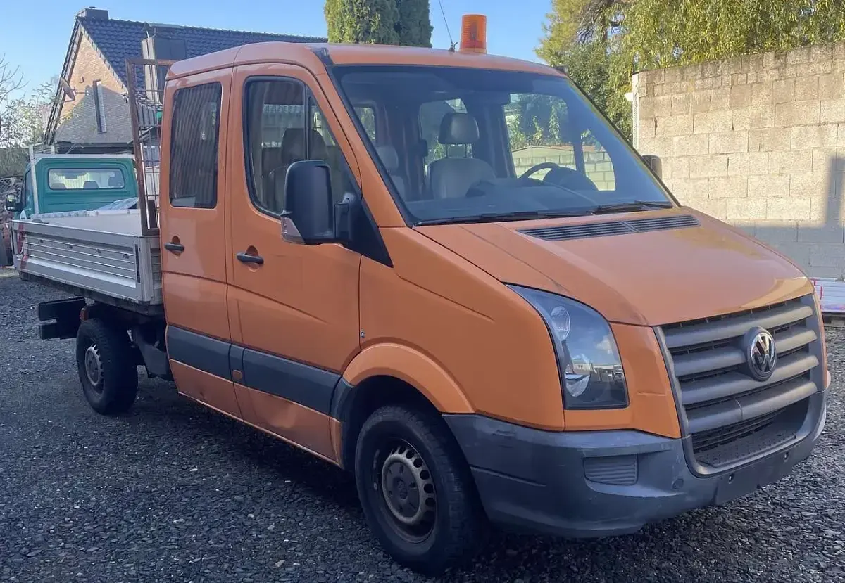 Gebraucht VW Crafter 88 PS (64 kW) 2009 Orange Van
