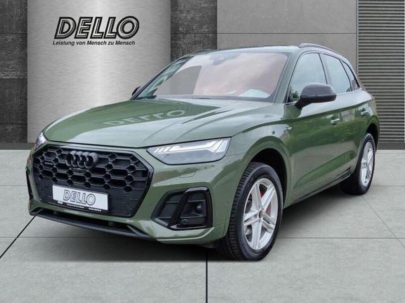 Grün Gebraucht 2021 Audi Q5 Edition .1 SUV | 37.450 € (Guter Preis) - Bild 1/4