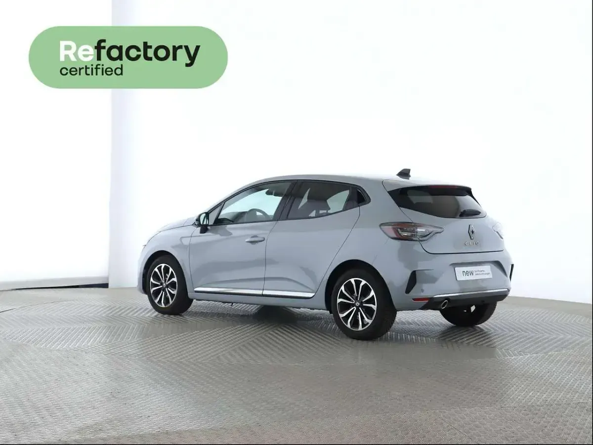 Gebraucht Renault Clio Techno 91 PS (66 kW) 2025 Rafalegrau Kleinwagen