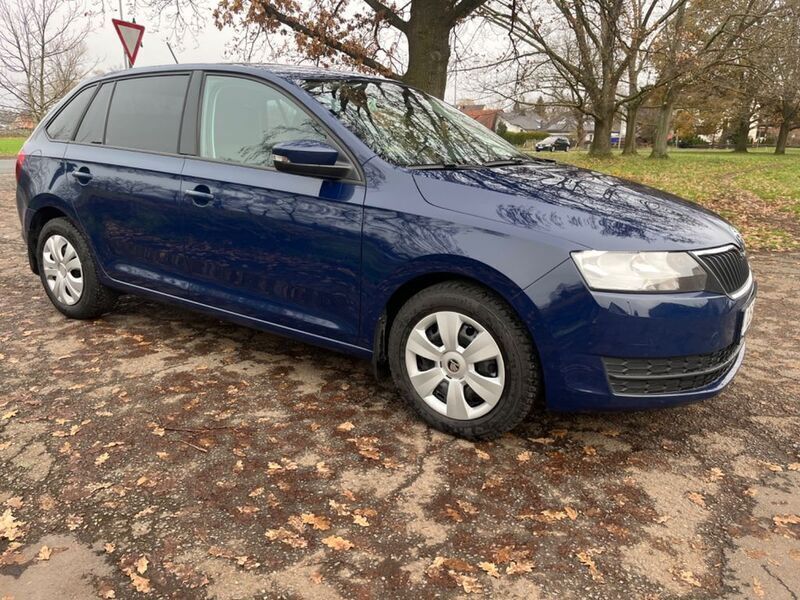 Gebraucht Skoda Rapid Active 90 PS (66 kW) 2016 Blau Limousine