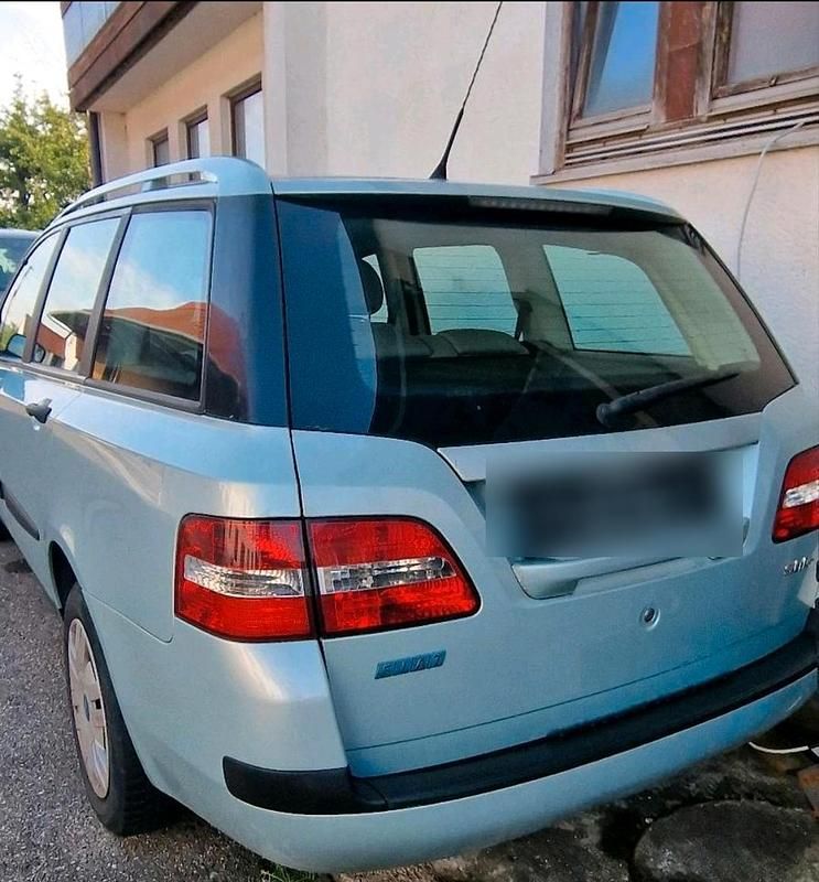 Blau Gebraucht 2004 Fiat Stilo Kombi | 1.600 € (Fairer Preis) - Bild 1/4